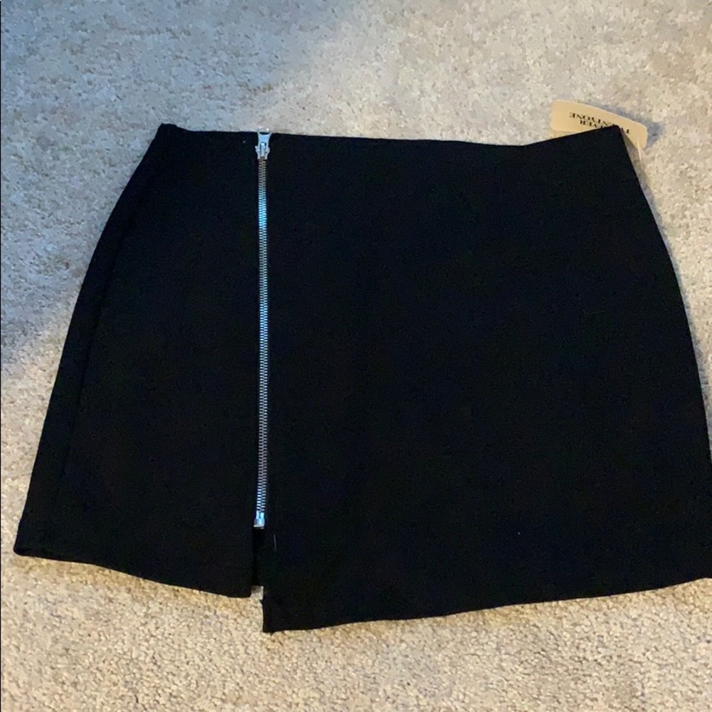 NWT black mini skirt